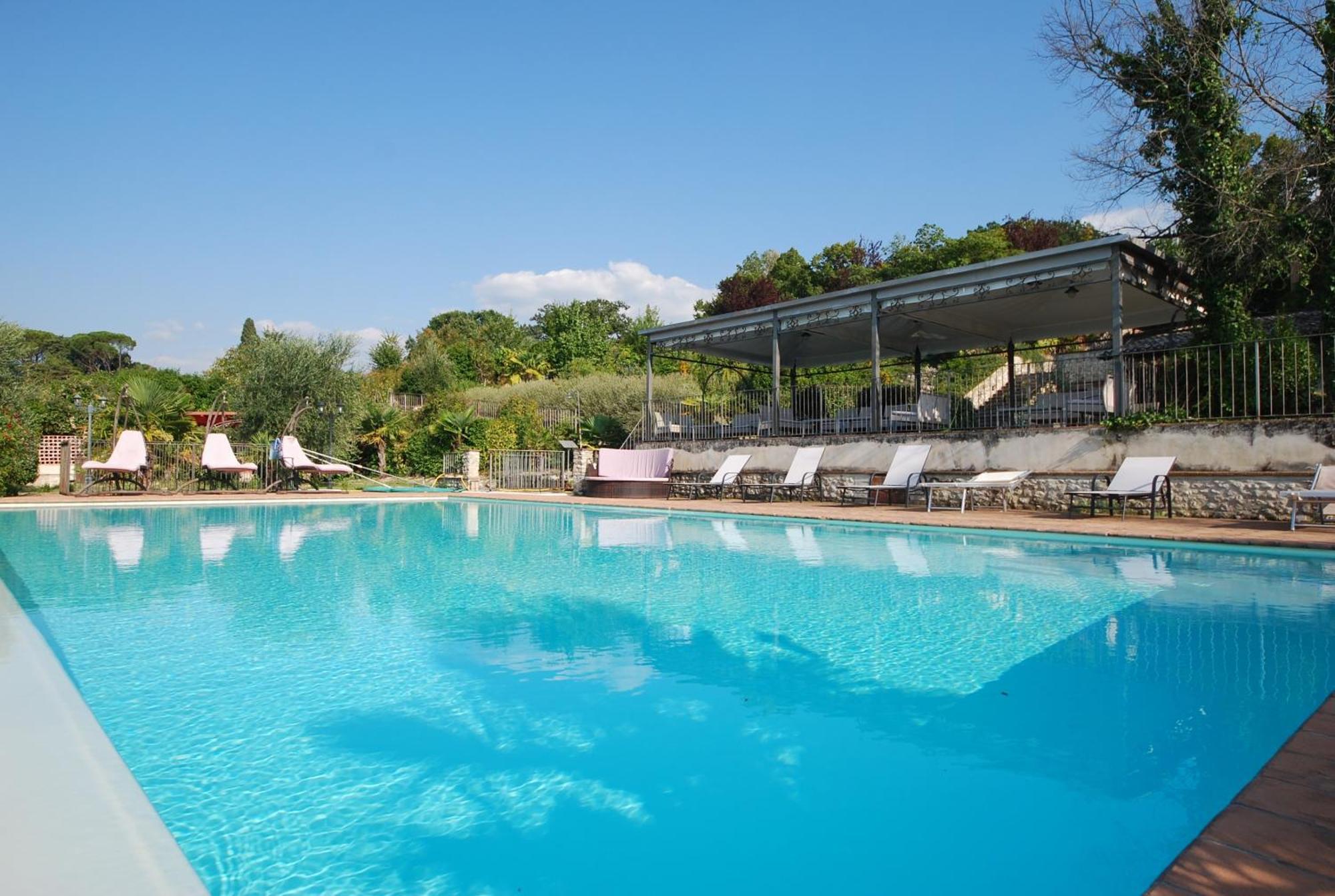 Affittacamere Spoleto By The Pool Esterno foto