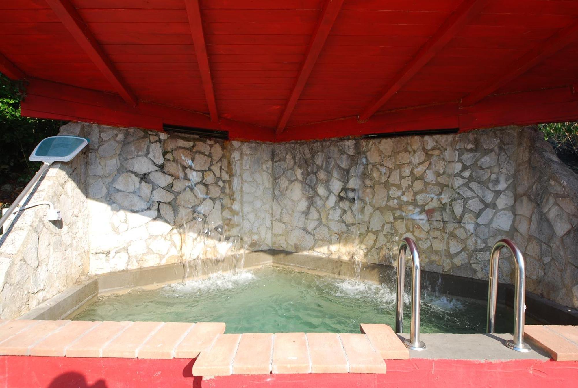 Affittacamere Spoleto By The Pool Esterno foto