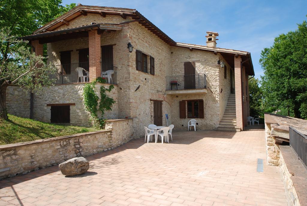 Affittacamere Spoleto By The Pool Esterno foto